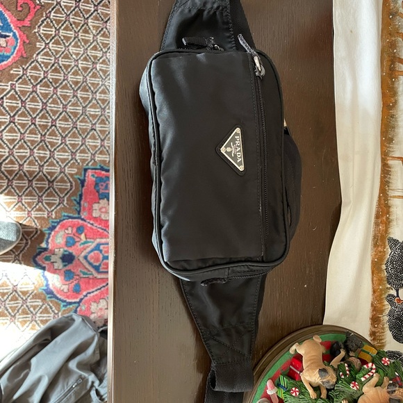 Awes “Prada” Belt Bag - Picture 3 of 15